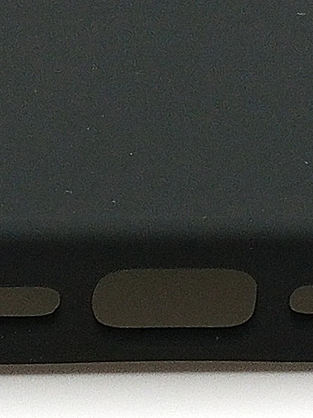 ZAGG Manhattan Snap iPhone 17 Pro Case – MagSafe • Soft‑Touch Black • NEW